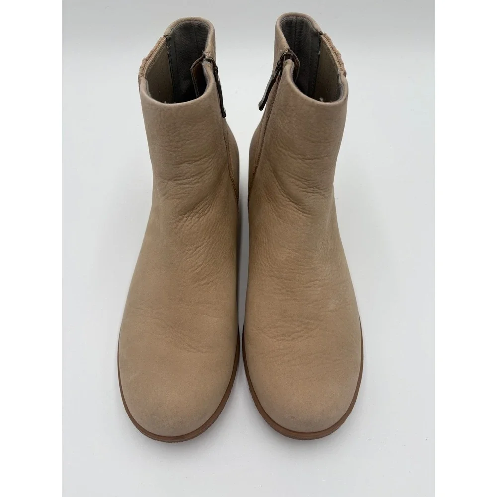 Dansko‎ Daisie Waterproof Chelsea Boots EU 41 Tan Nubuck Womens 10–10.5